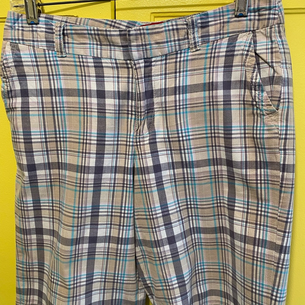 Standard Bermuda
